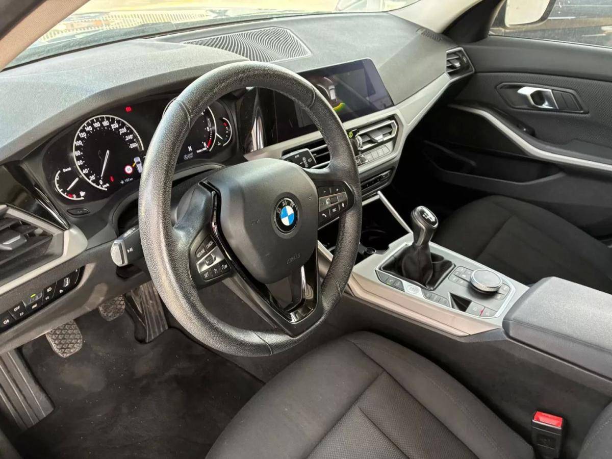 bmw-serie-3-2019-diesel-1995cc