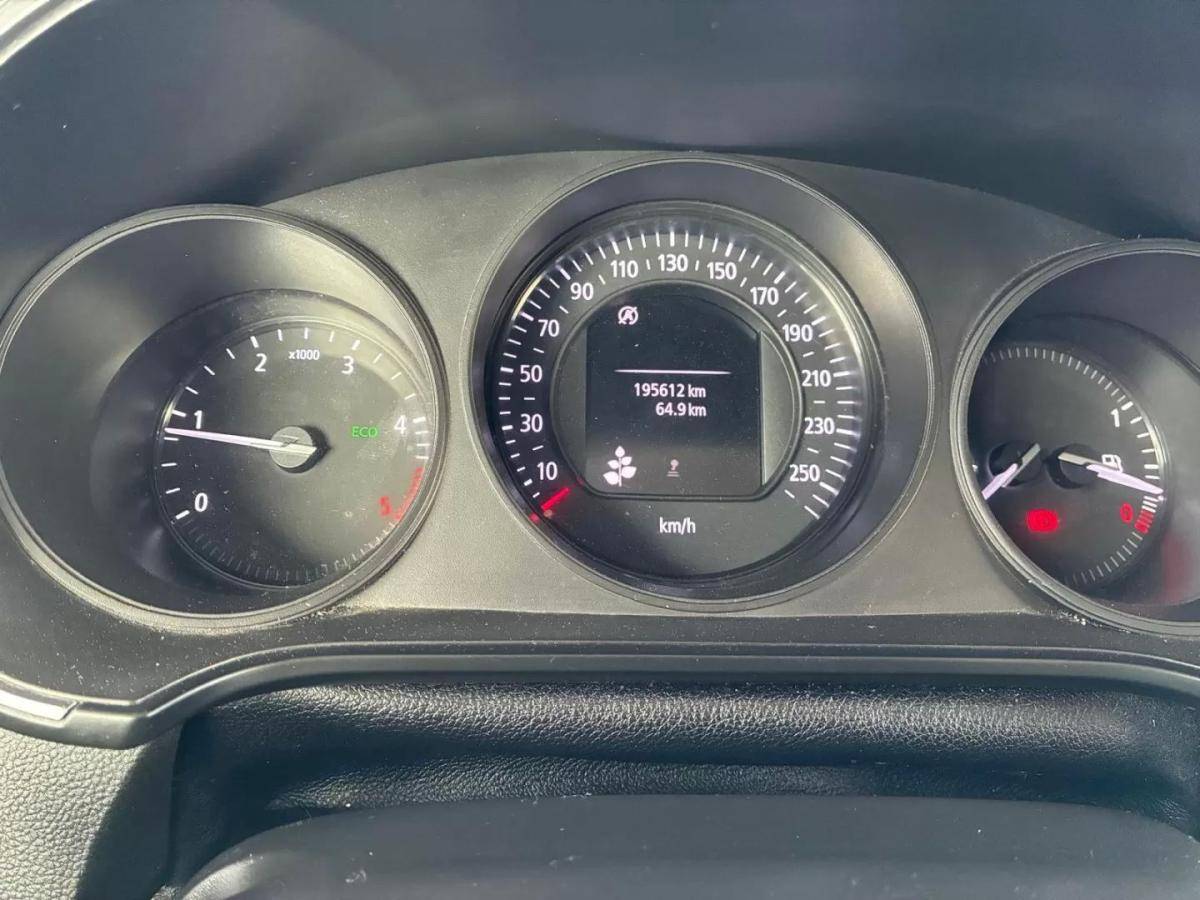 renault-megane-sport-tourer-2019-diesel-1461cc