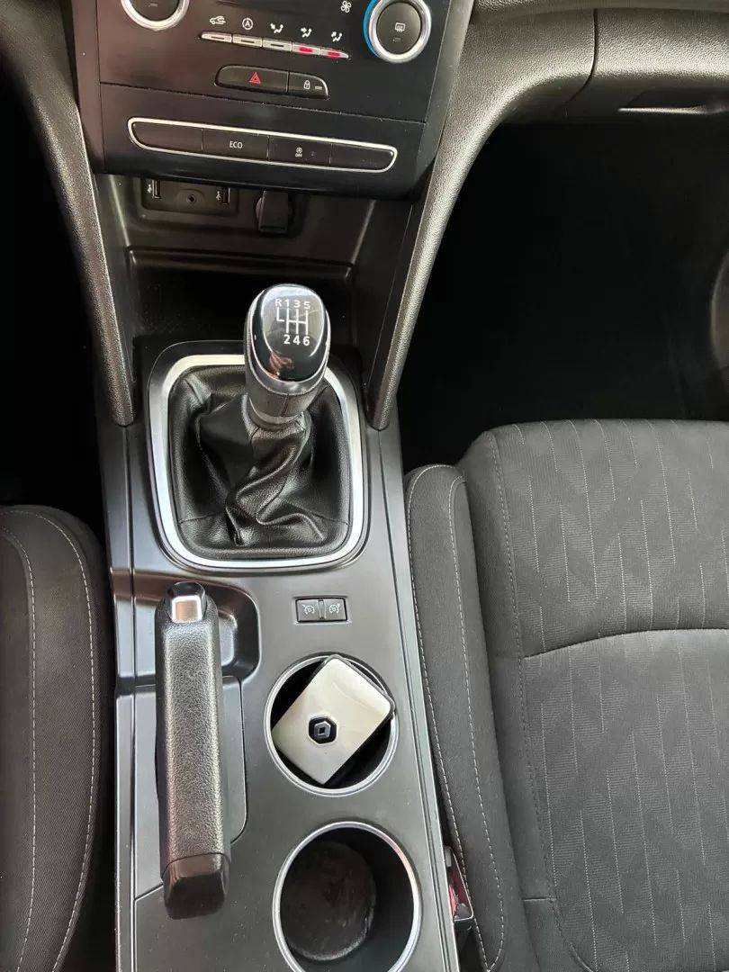 renault-megane-sport-tourer-2019-diesel-1461cc