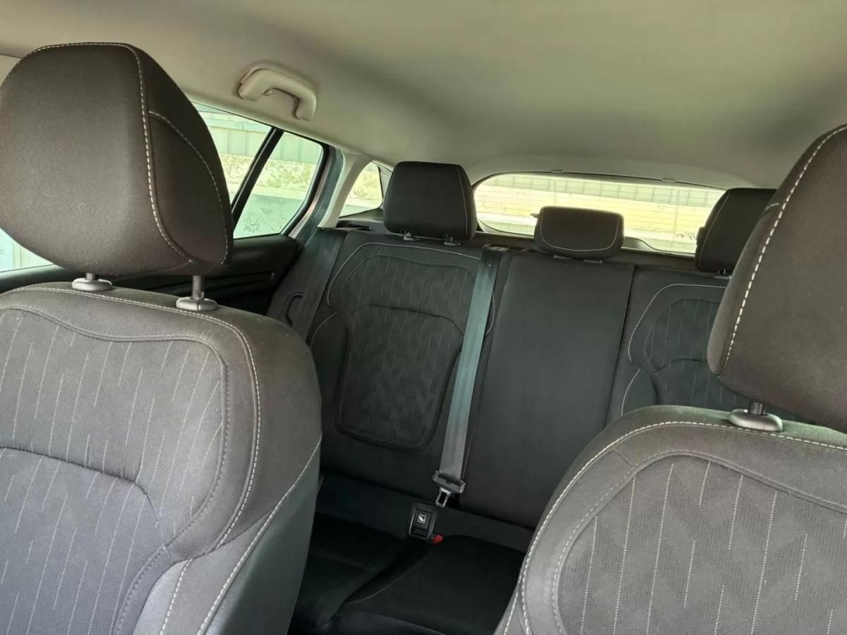 renault-megane-sport-tourer-2019-diesel-1461cc