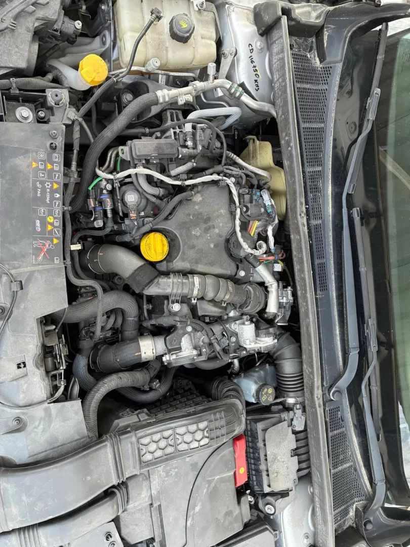 renault-megane-sport-tourer-2019-diesel-1461cc