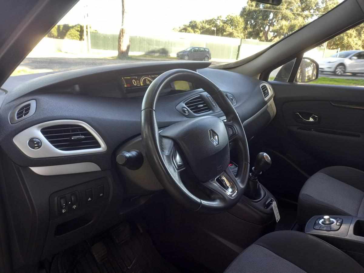 renault-scenic-1-6-dci-2013-diesel-1598cc