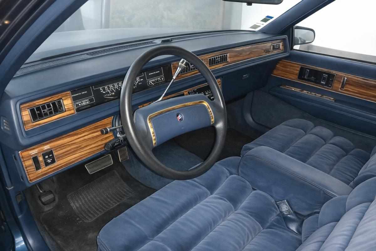 cadillac-fleetwood-1988-gasolina-3800cc