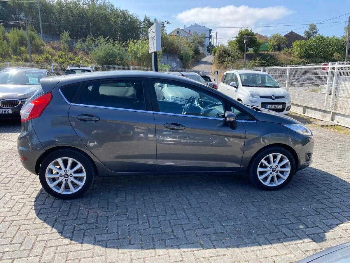 ford-fiesta-2017-gasolina-998cc