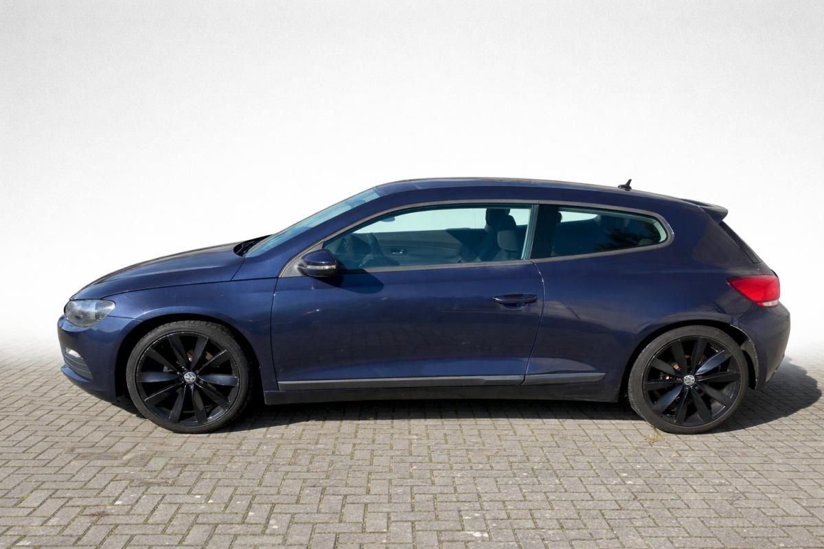 volkswagen-scirocco-2012-diesel-1968cc