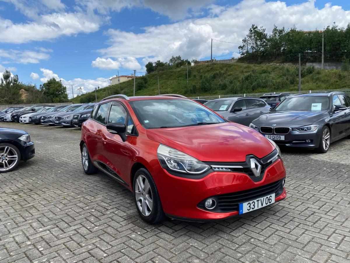 renault-clio-sport-tourer-2014-diesel-1461cc