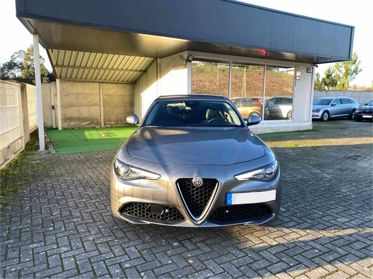 alfa-romeo-giulia-2019-diesel-2143cc