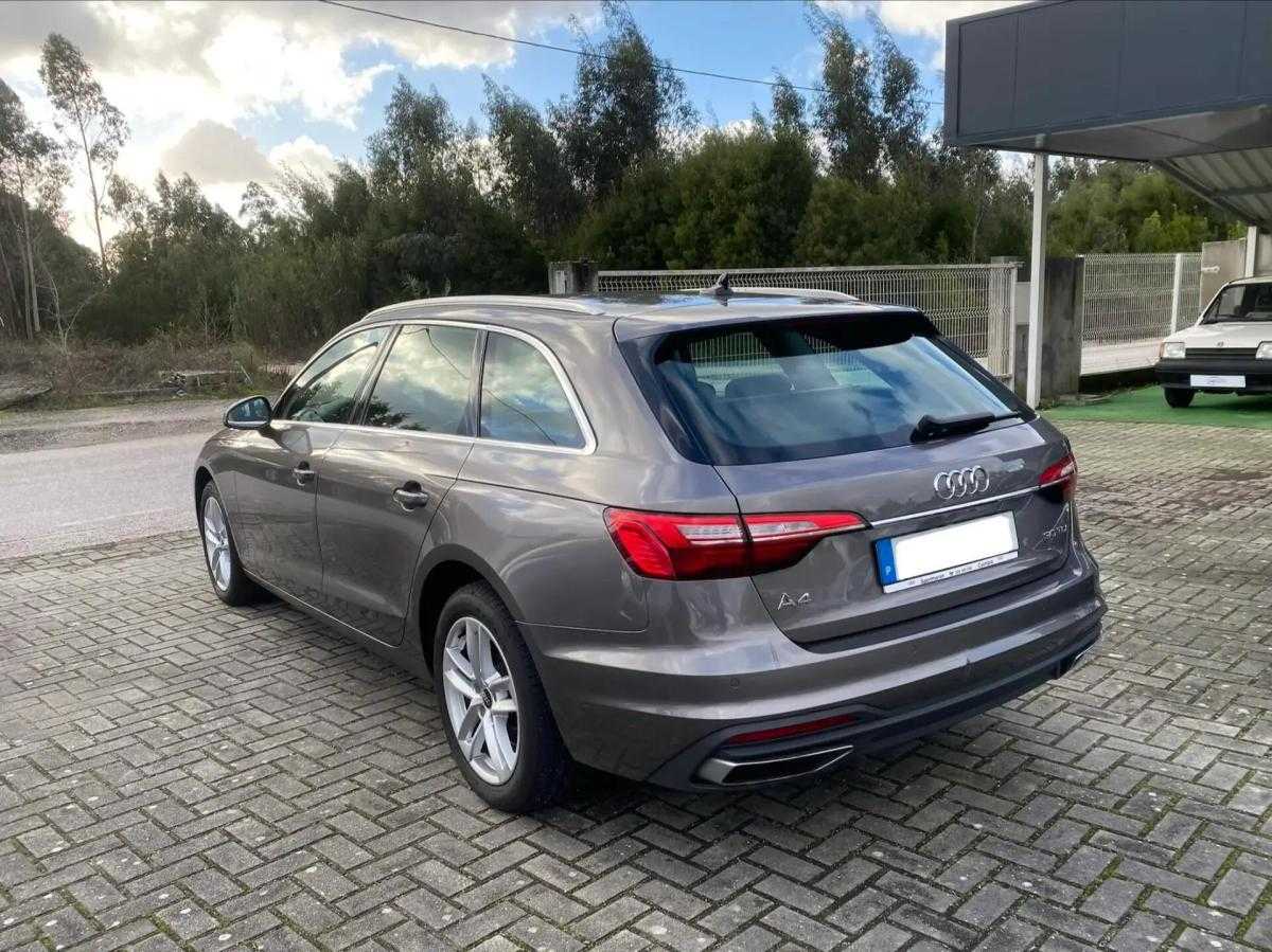 audi-a4-avant-2022-diesel-1968cc