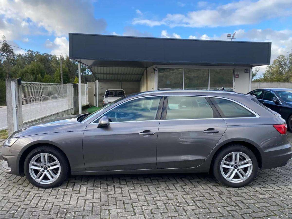 audi-a4-avant-2022-diesel-1968cc