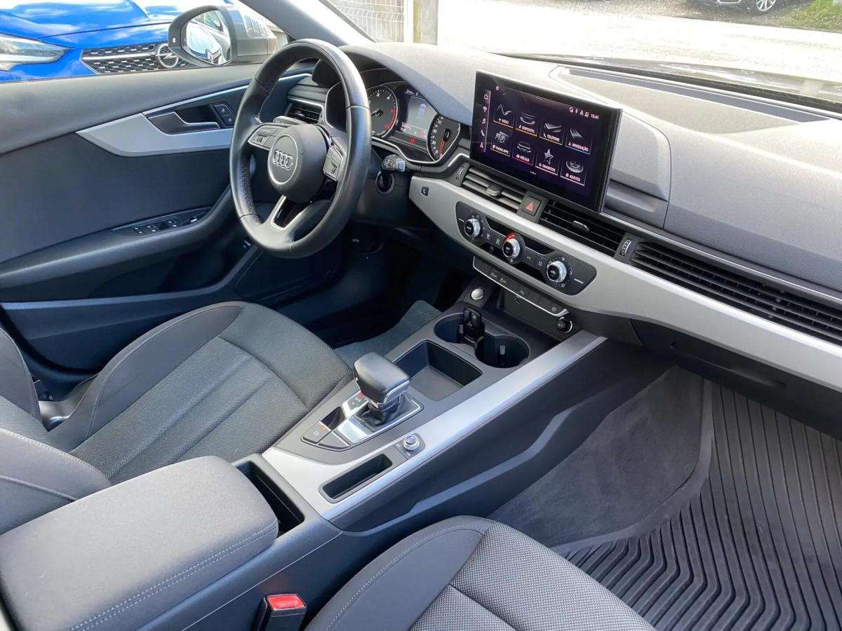 audi-a4-avant-2022-diesel-1968cc
