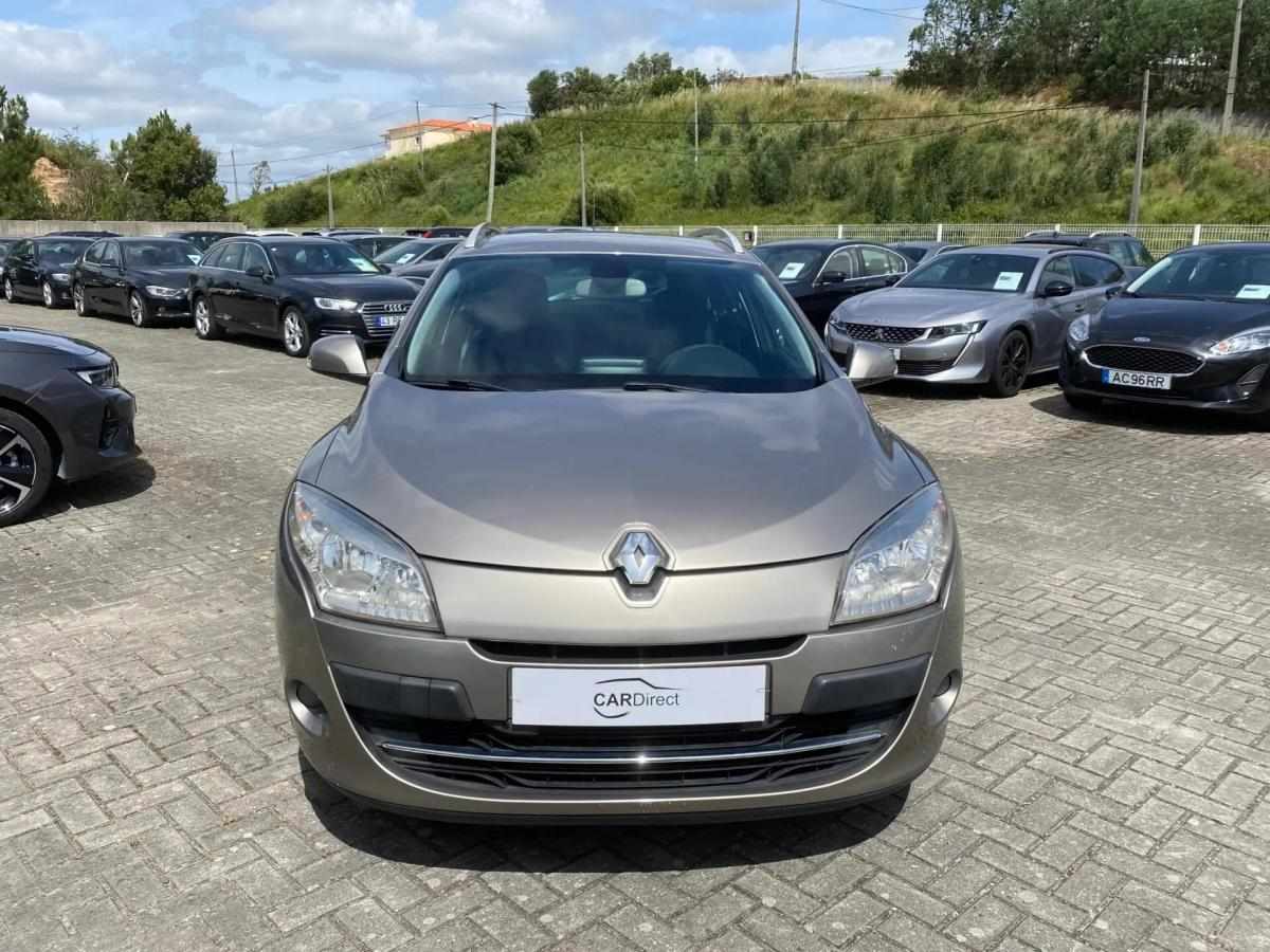 renault-megane-sport-tourer-2010-diesel-1461cc