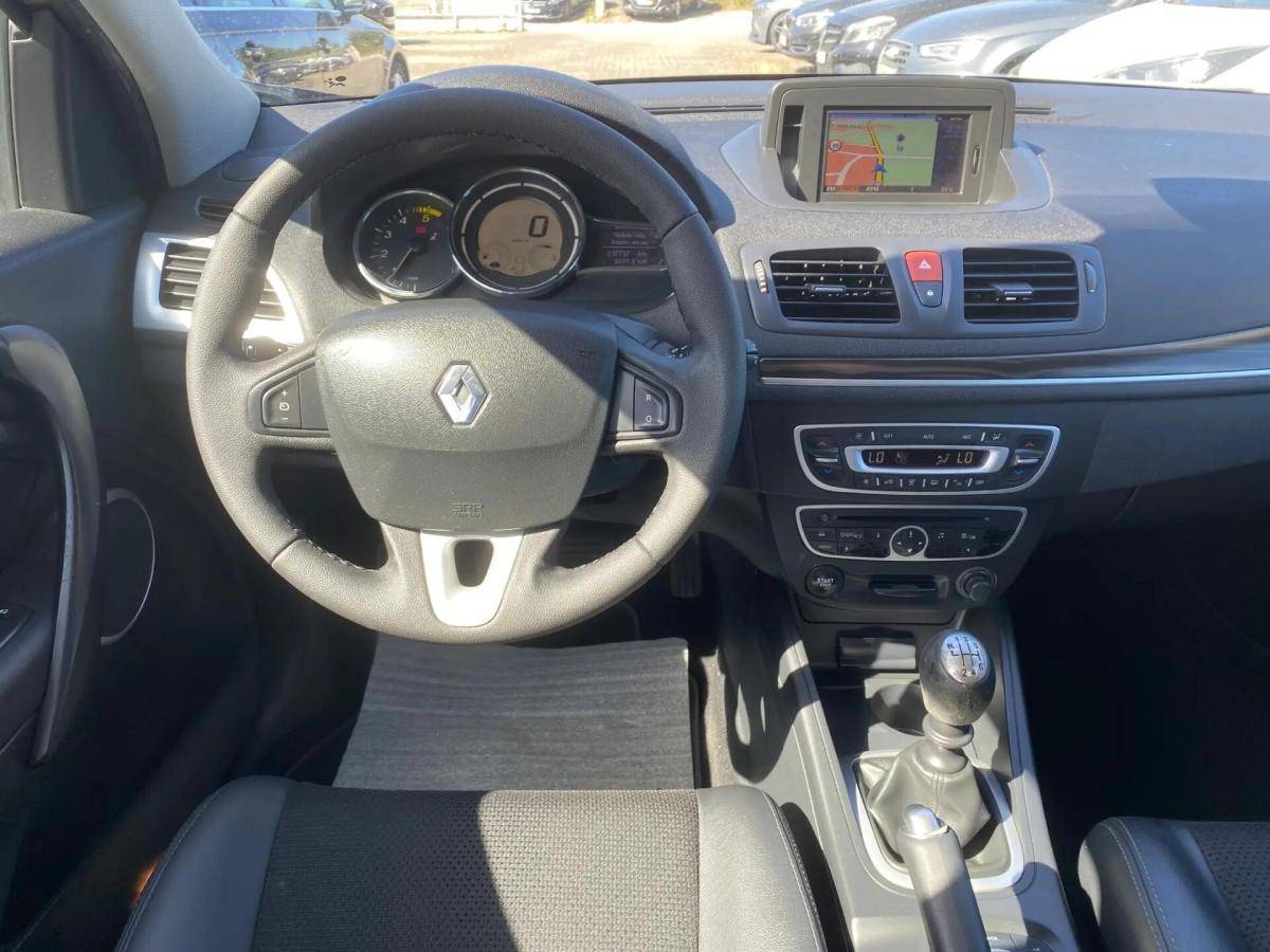 renault-megane-sport-tourer-2010-diesel-1461cc