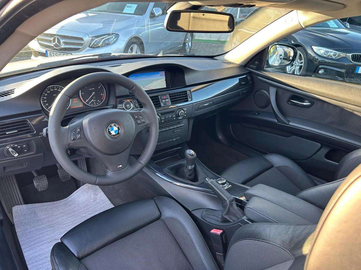 bmw-serie-3-320d-coupe-2011-diesel-1995cc