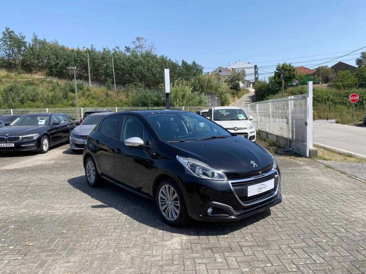 peugeot-208-2017-diesel-1560cc