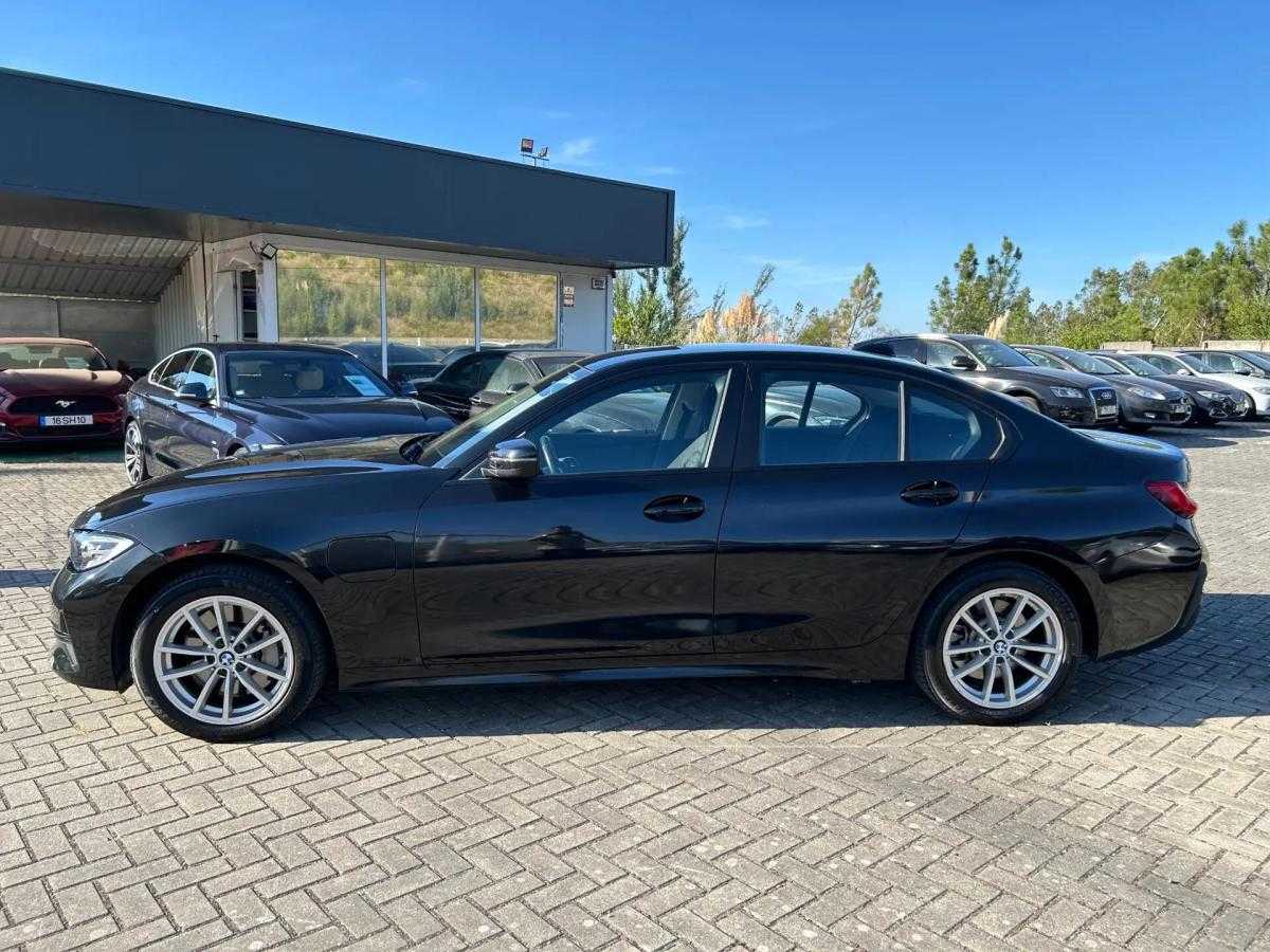 bmw-serie-3-330e-2019-hibrido-a-gasolina-1998cc