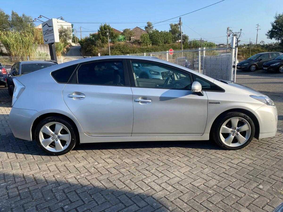 toyota-prius-2010-hibrido-a-gasolina-1798cc