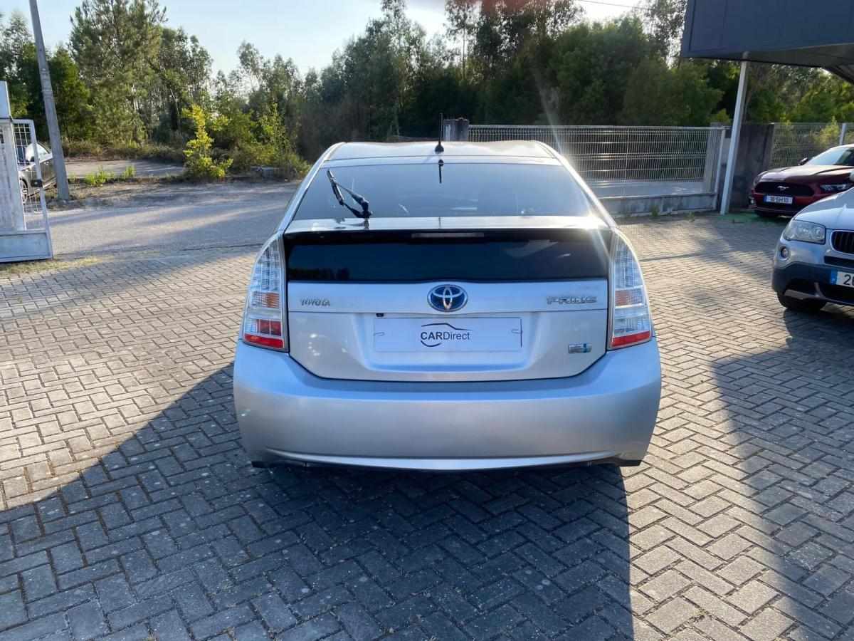 toyota-prius-2010-hibrido-a-gasolina-1798cc