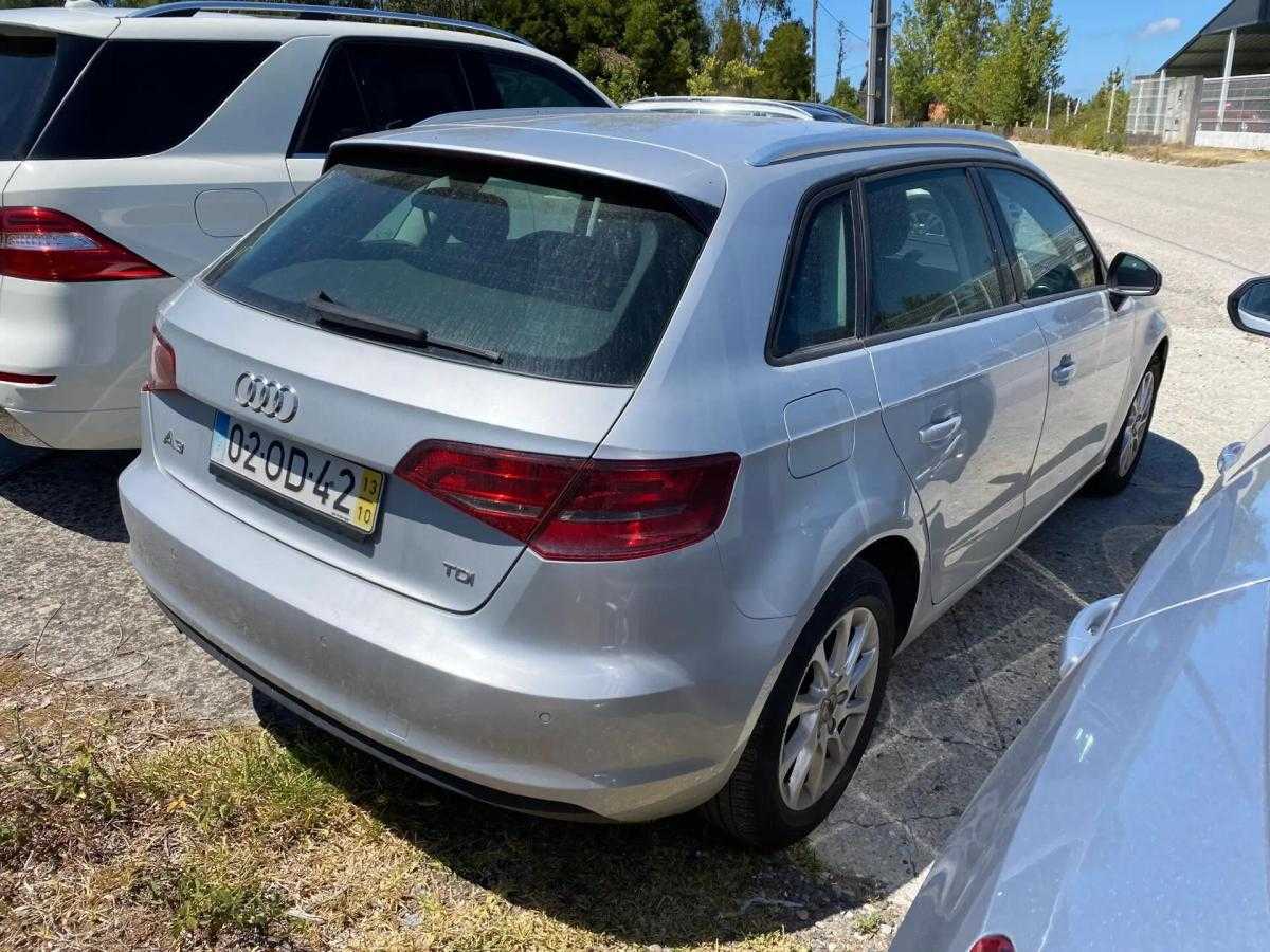 audi-a3-sportback-2013-diesel-1598cc