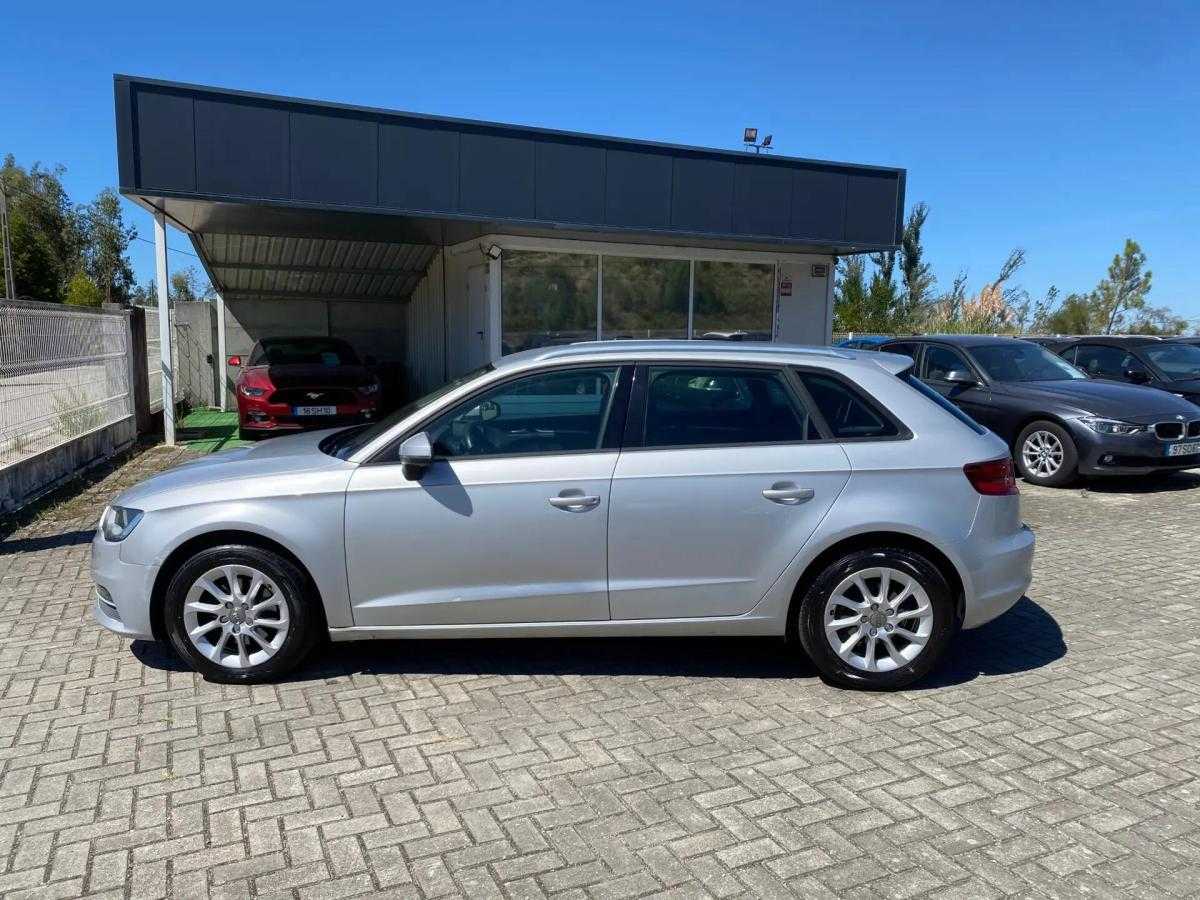 audi-a3-sportback-2013-diesel-1598cc