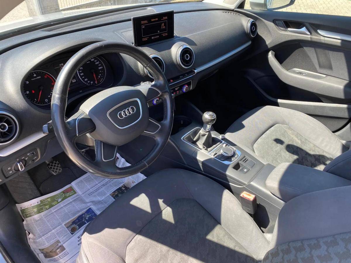 audi-a3-sportback-2013-diesel-1598cc