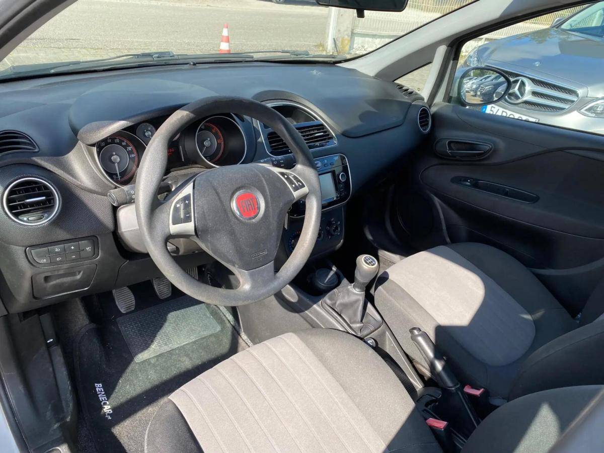 fiat-punto-2017-diesel-1248cc