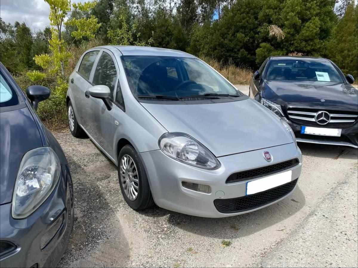 fiat-punto-2015-diesel-1248cc