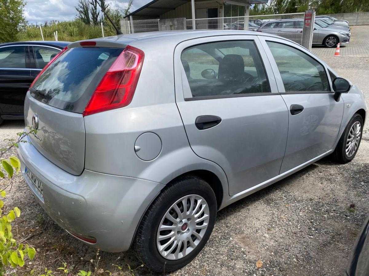fiat-punto-2015-diesel-1248cc