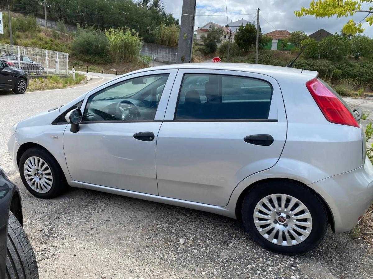 fiat-punto-2015-diesel-1248cc