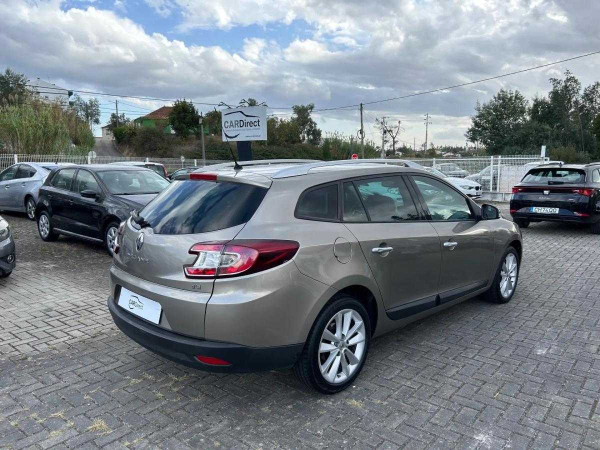 renault-megane-sport-tourer-2009-diesel-1461cc