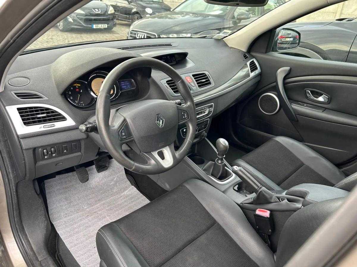 renault-megane-sport-tourer-2009-diesel-1461cc