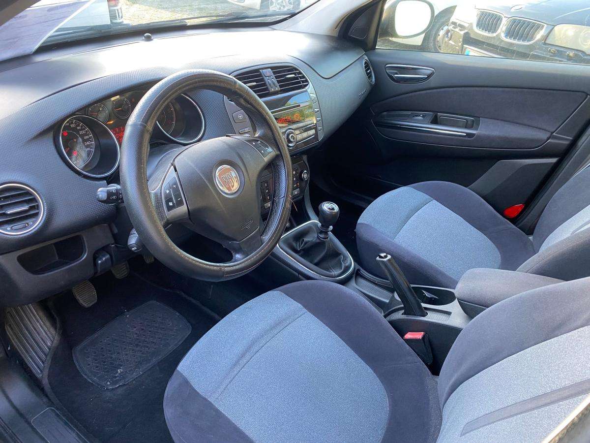 fiat-bravo-2009-diesel-1598cc