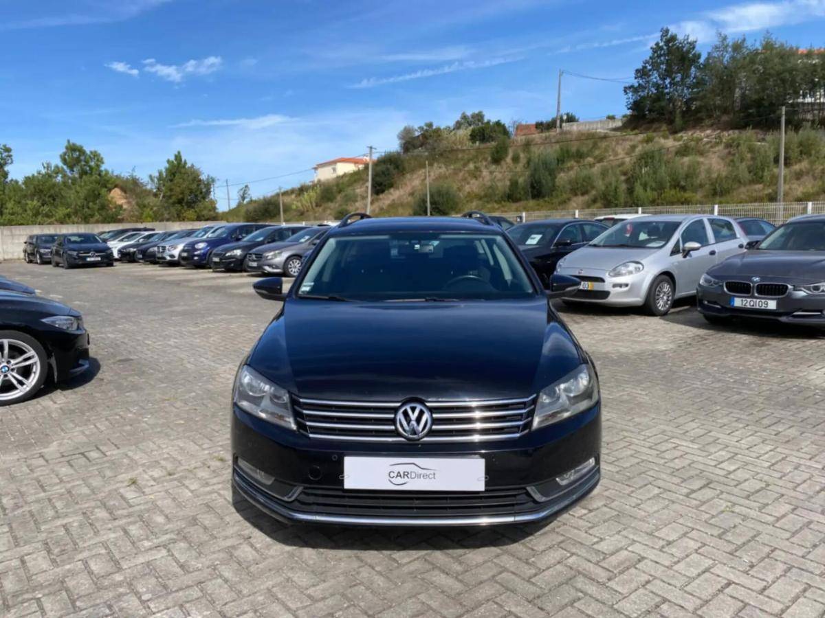 volkswagen-passat-variant-2011-diesel-1598cc