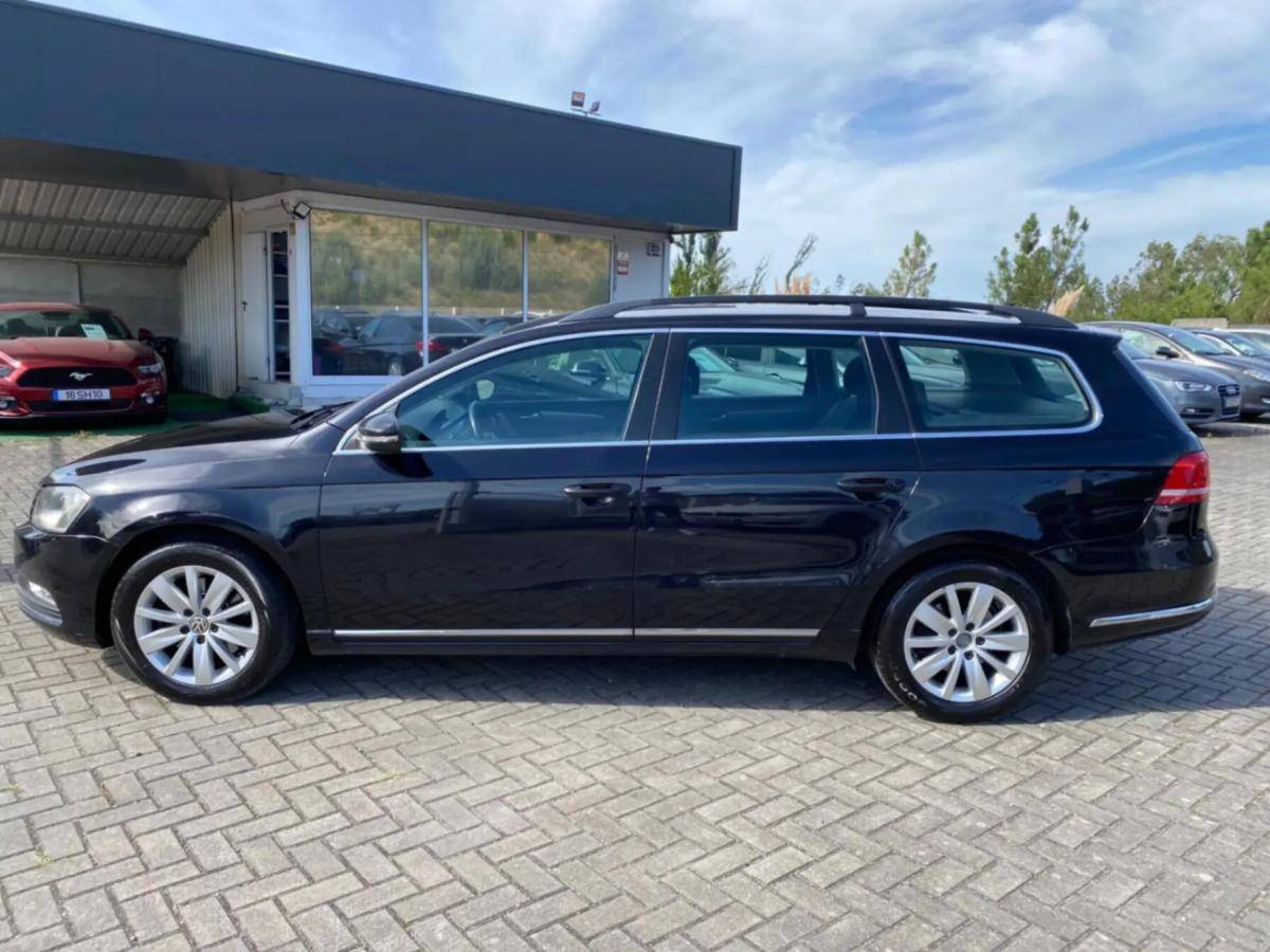 volkswagen-passat-variant-2011-diesel-1598cc