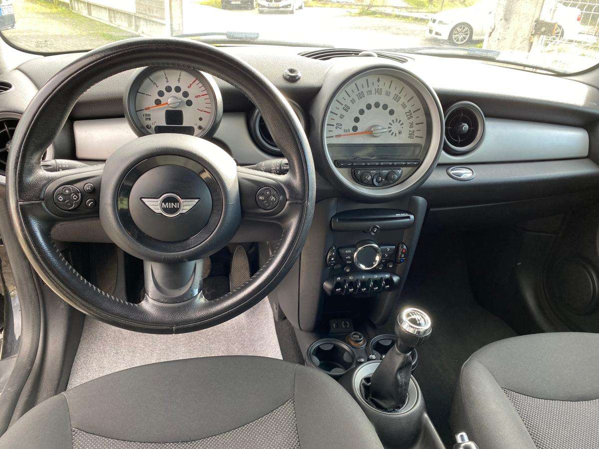 mini-cooper-2012-diesel-1598cc