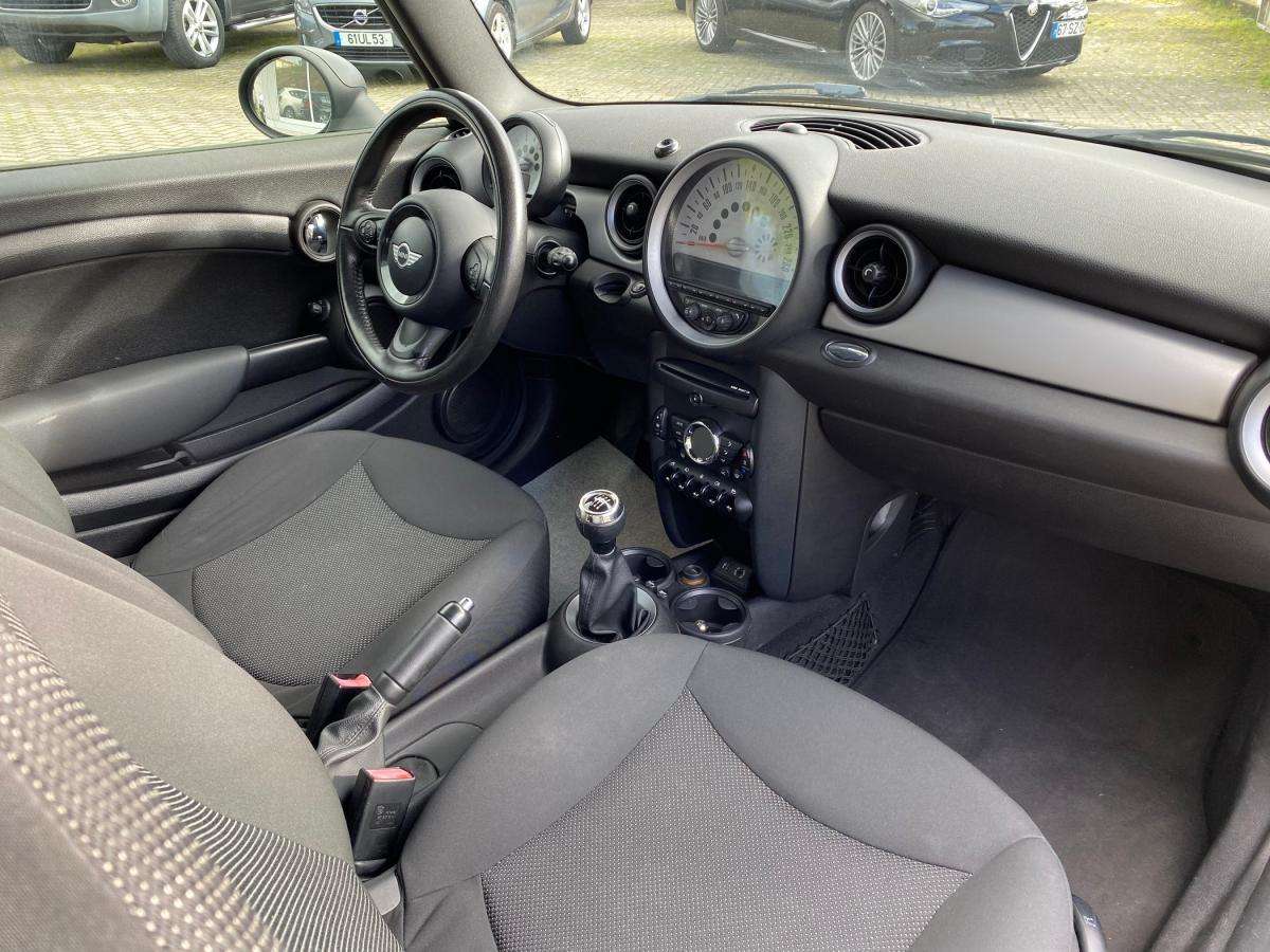 mini-cooper-2012-diesel-1598cc
