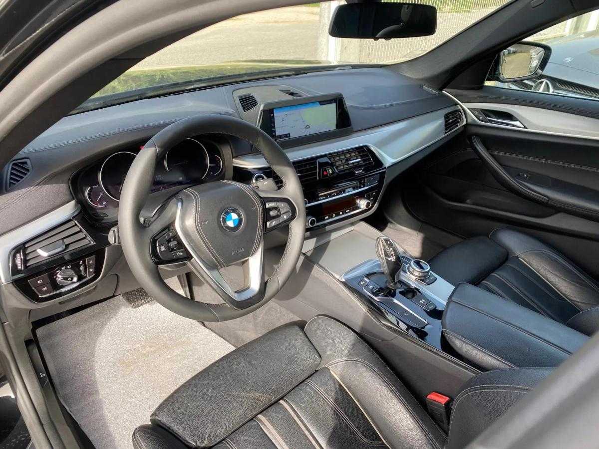 bmw-serie-5-520d-sedan-2017-diesel-1995cc