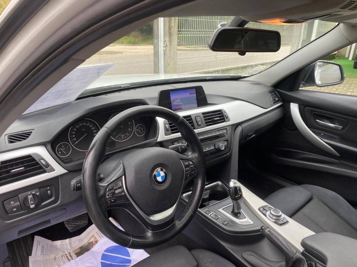 bmw-serie-3-320d-touring-2012-diesel-1995cc
