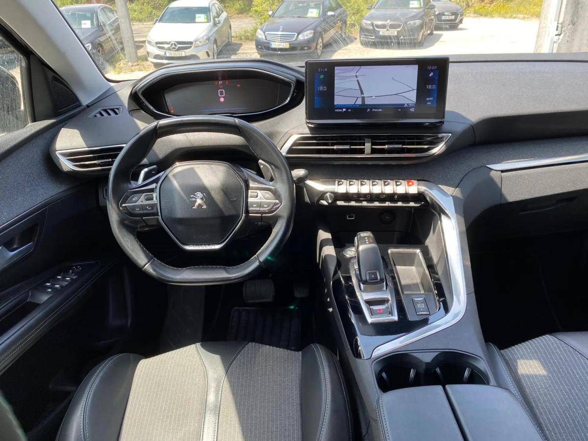 peugeot-3008-2022-diesel-1499cc