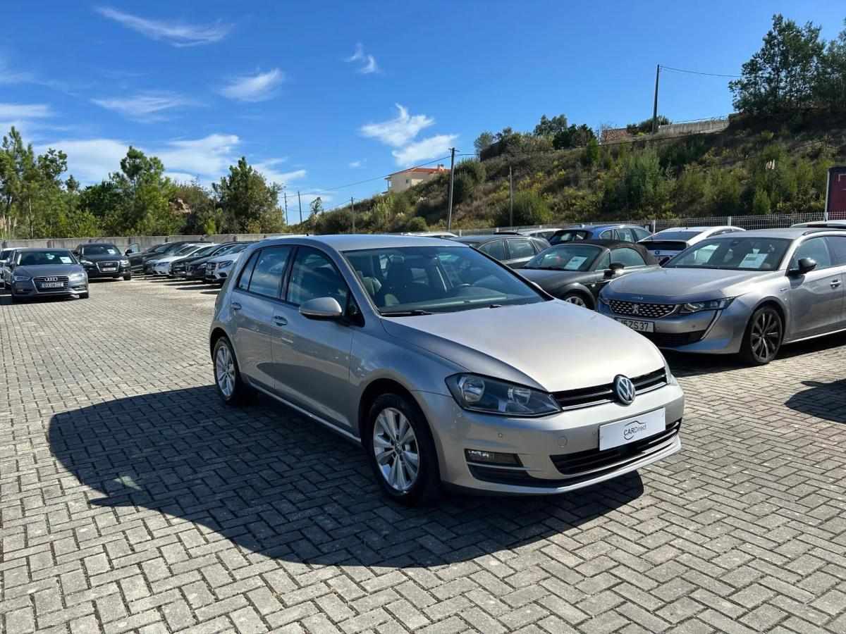 volkswagen-golf-2015-diesel-1598cc