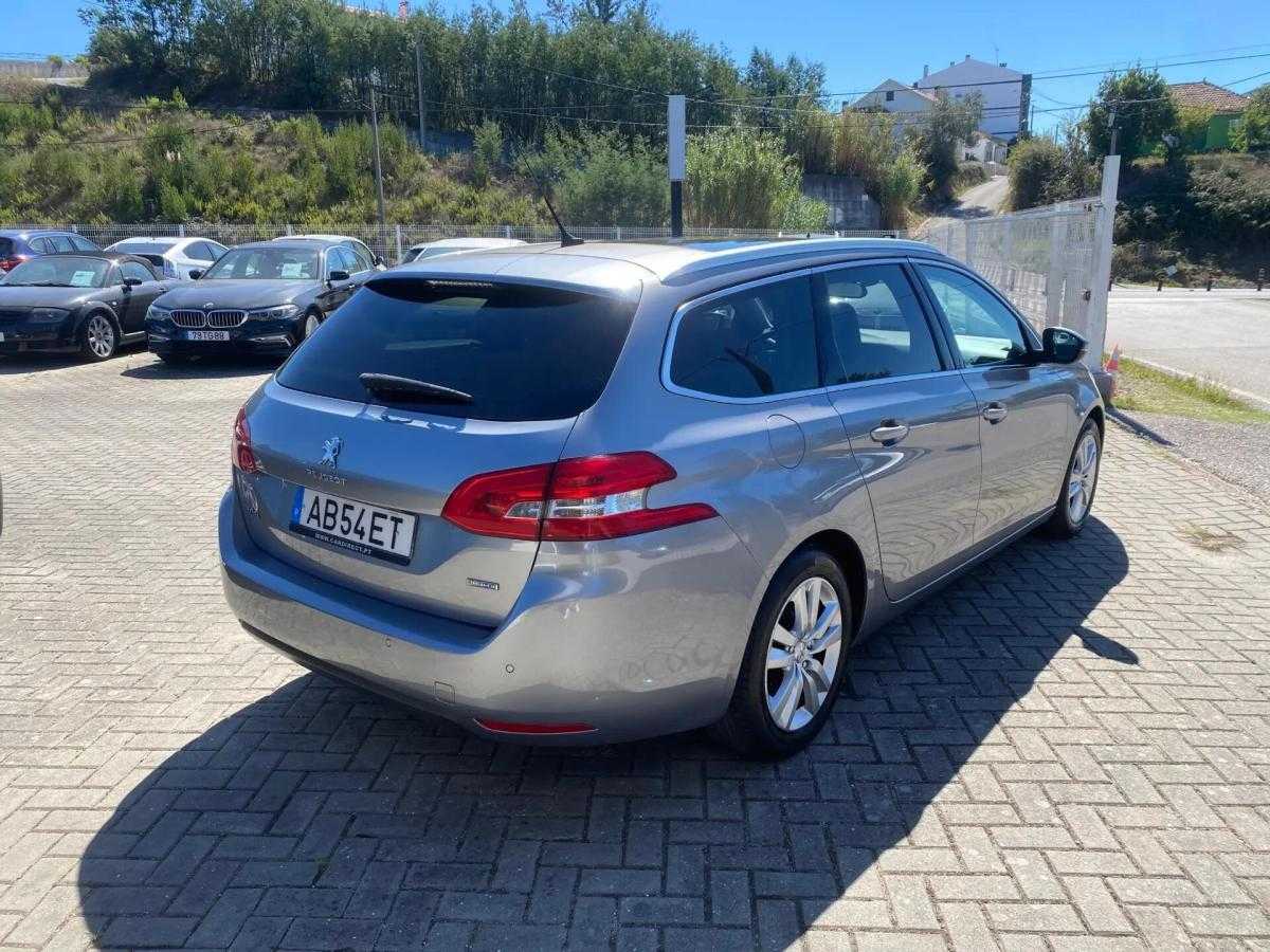 peugeot-308-sw-2015-diesel-1560cc