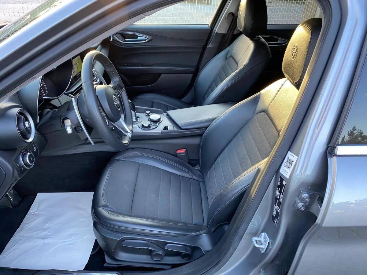 alfa-romeo-giulia-2019-diesel-2143cc