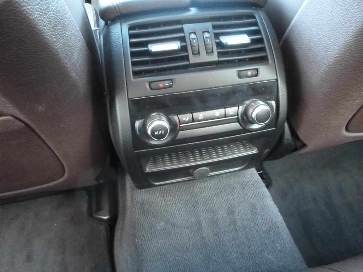 bmw-serie-5-520d-sedan-2016-diesel-2000cc