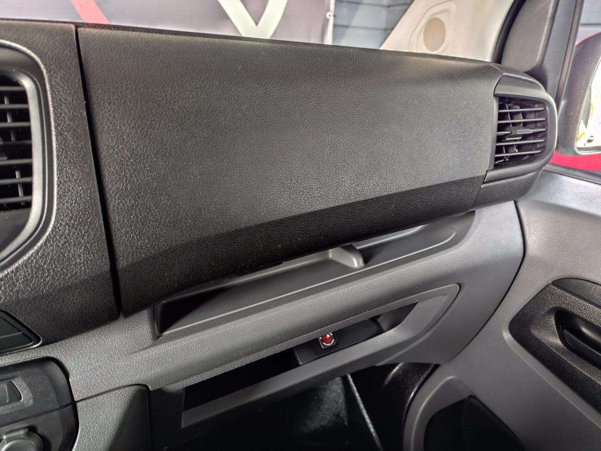 citroen-jumpy-2018-diesel-1997cc