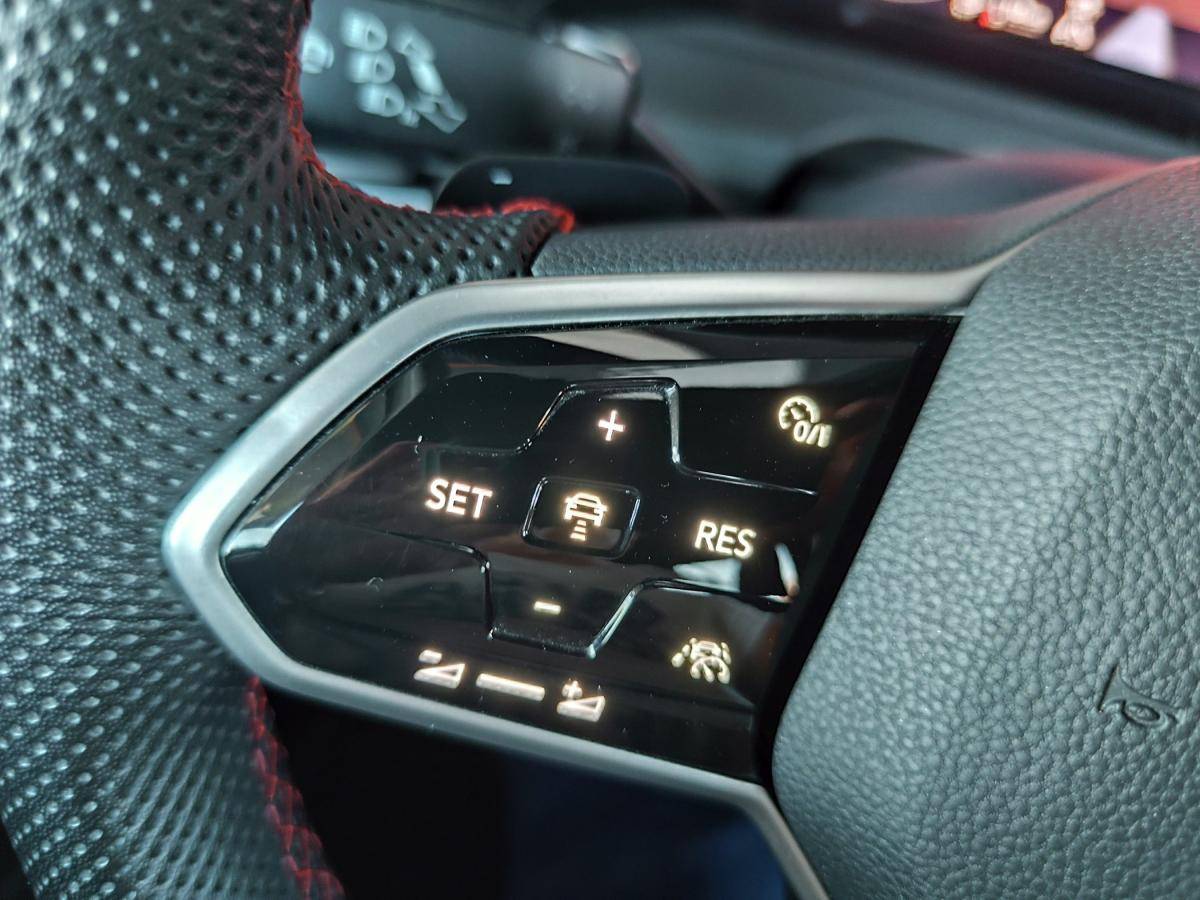 volkswagen-golf-2021-gasolina-1984cc