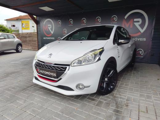 peugeot-208-2014-gasolina-1598cc