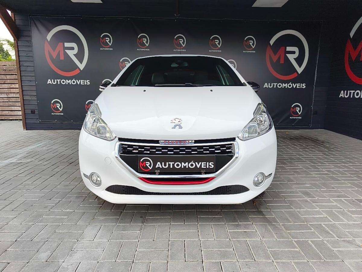peugeot-208-2014-gasolina-1598cc
