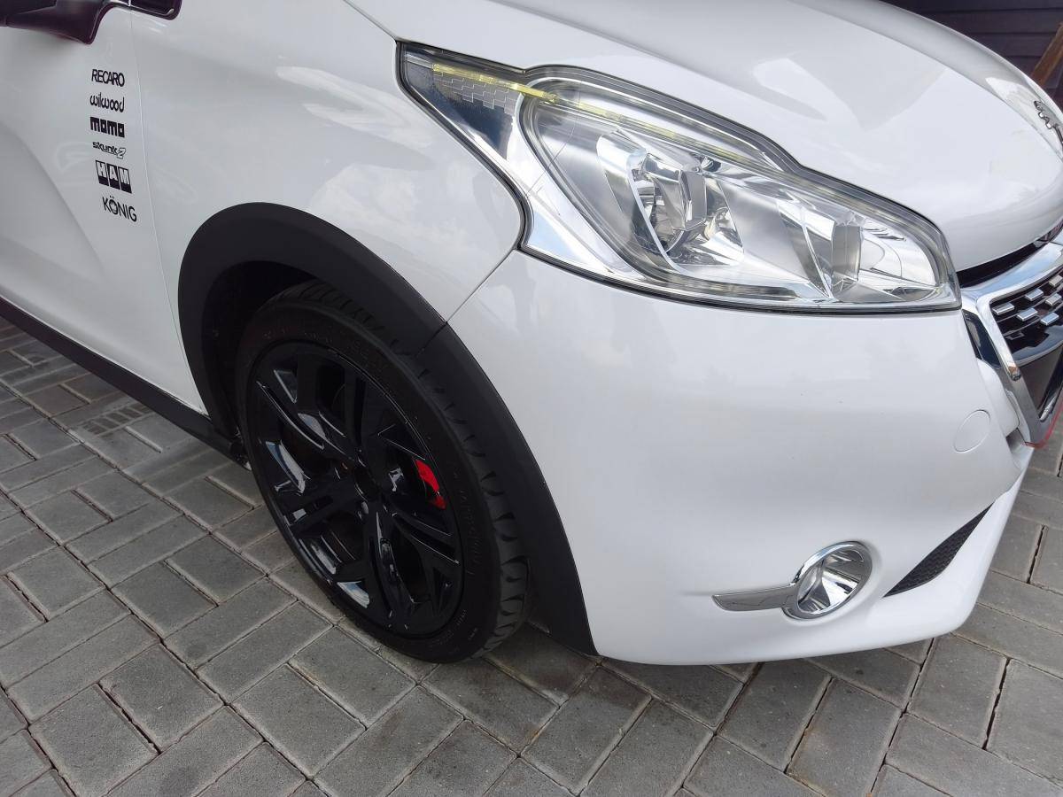 peugeot-208-2014-gasolina-1598cc