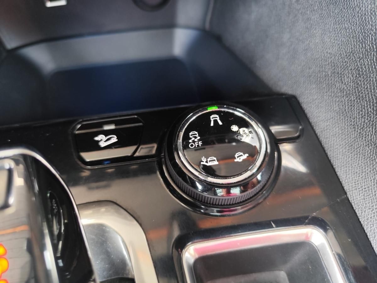 peugeot-3008-2016-diesel-1560cc