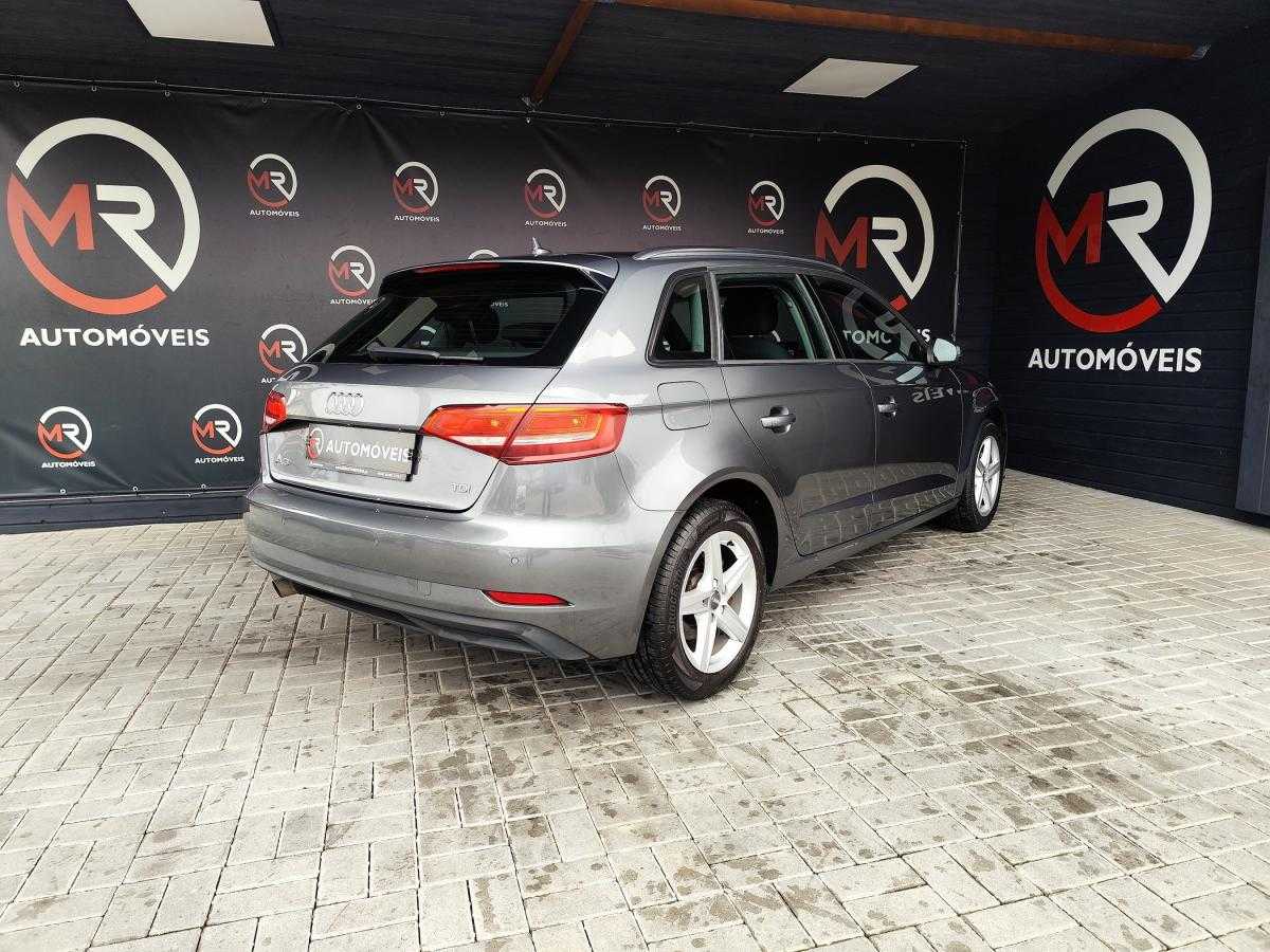 audi-a3-sportback-2017-diesel-1598cc