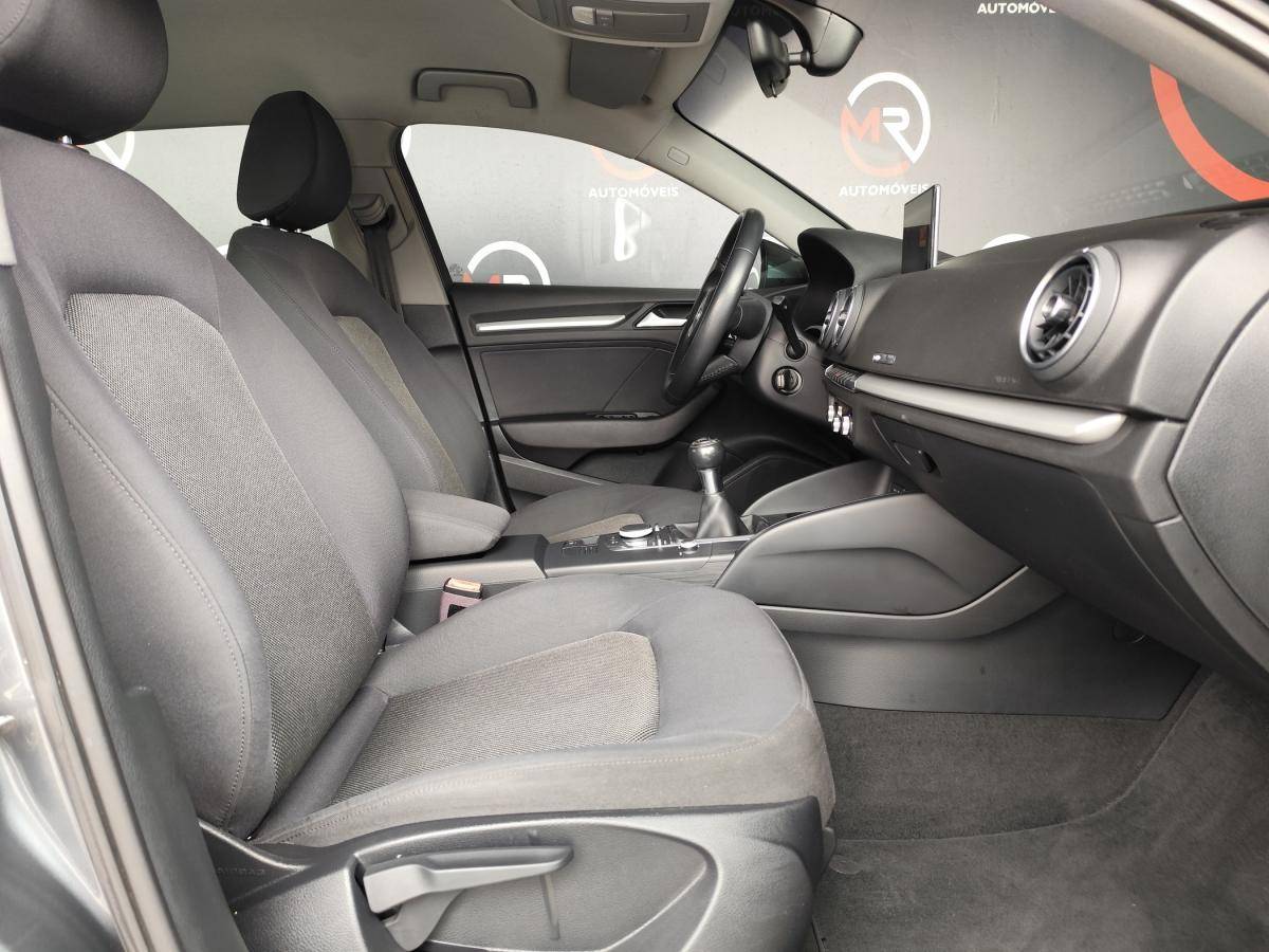 audi-a3-sportback-2017-diesel-1598cc